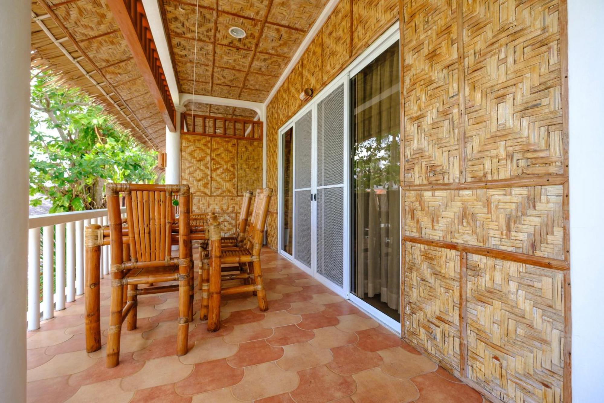 Malapascua Exotic Island Dive Resort Daanbantayan Exterior photo
