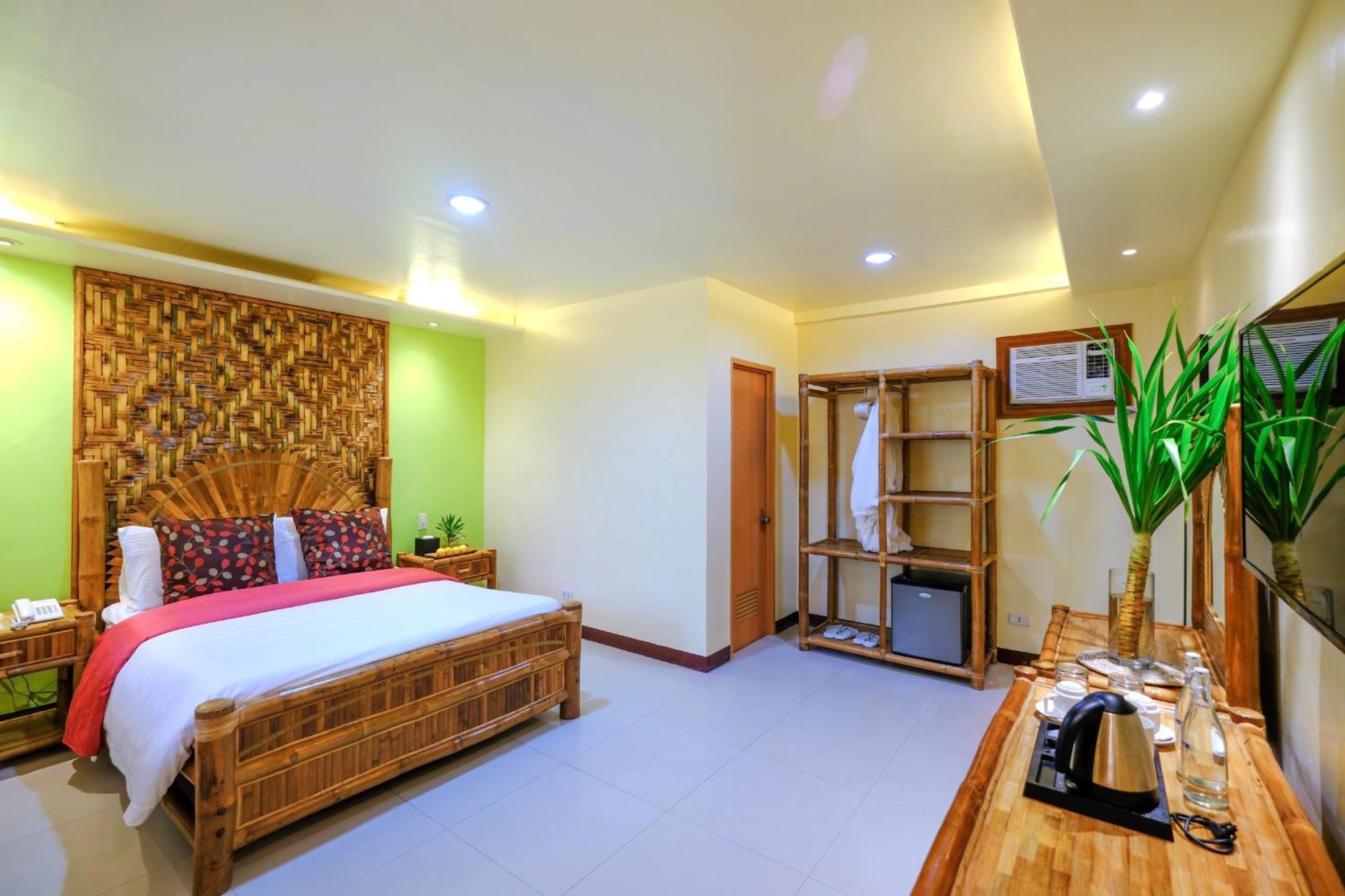 Malapascua Exotic Island Dive Resort Daanbantayan Exterior photo
